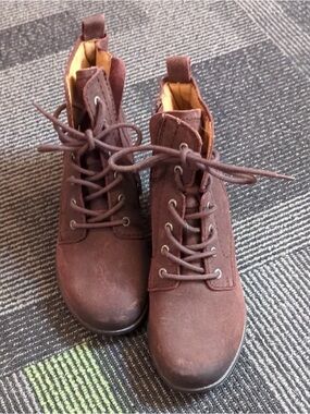 Earth Brown Lace-Up Ankle Boots